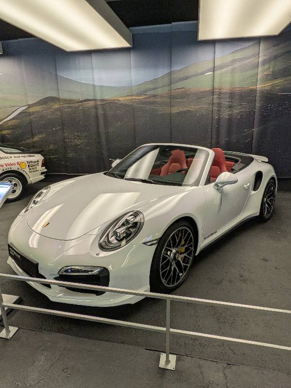 Spot Porsche