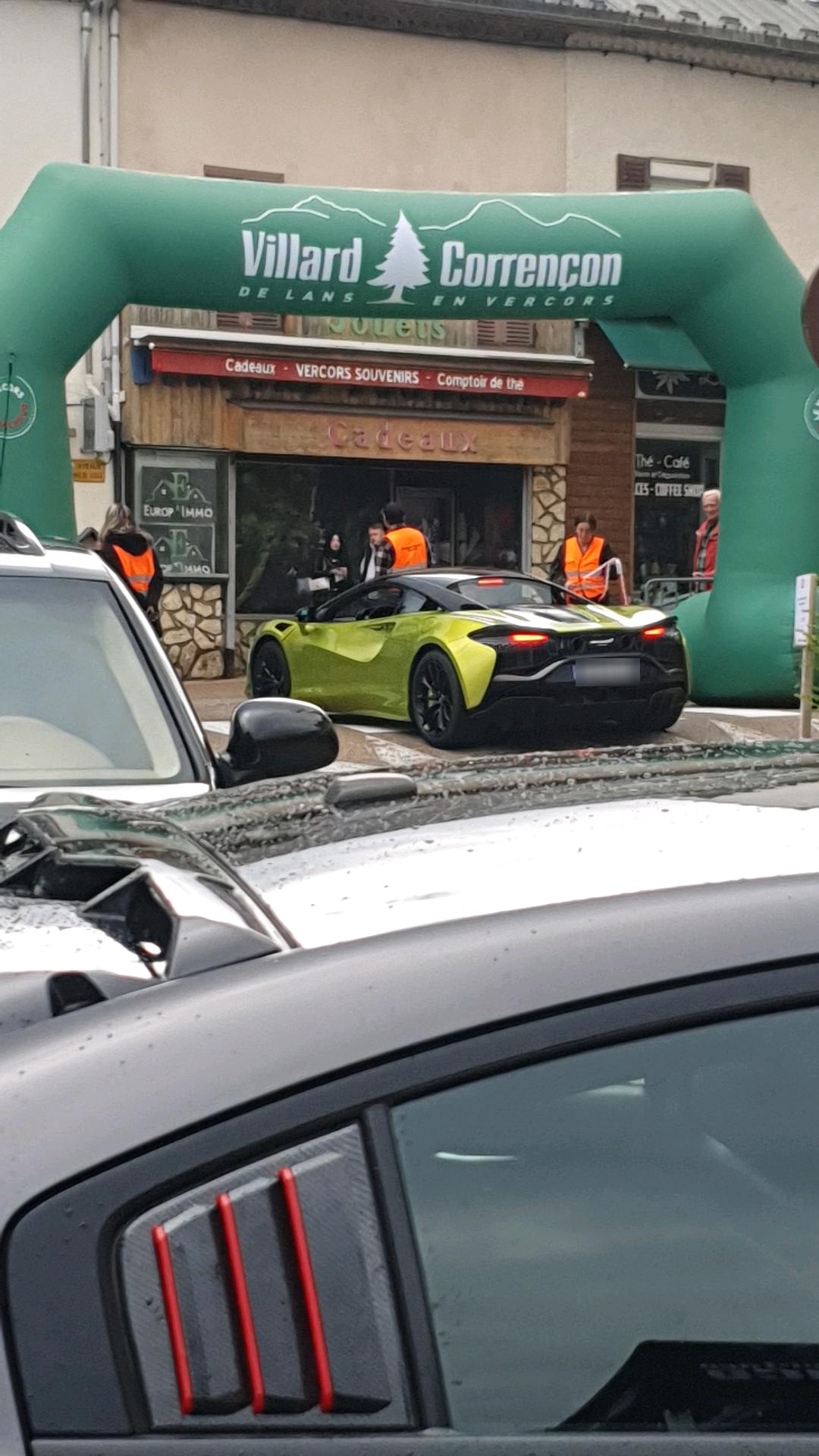 Véhicule capturé pour Vercors supercar