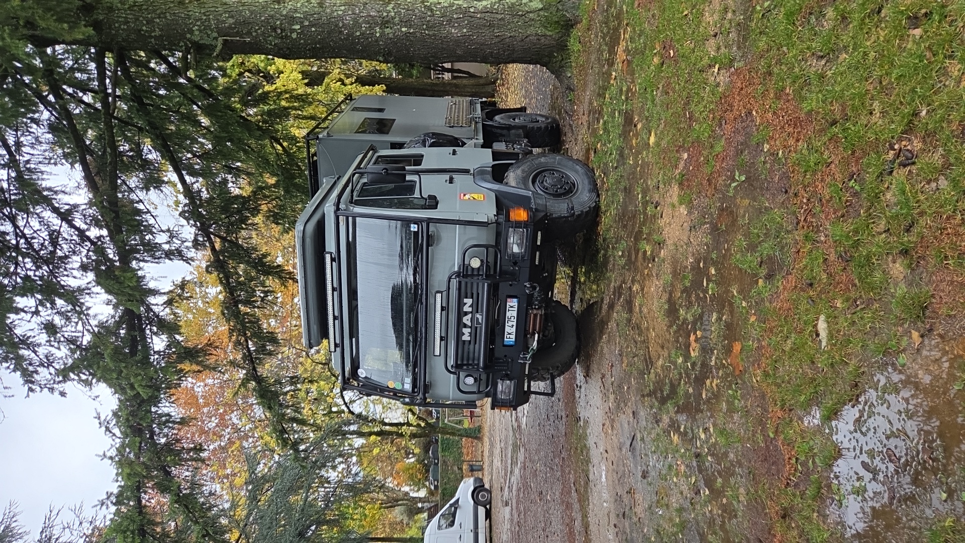 Véhicule capturé pour 4x4 en cevennes 