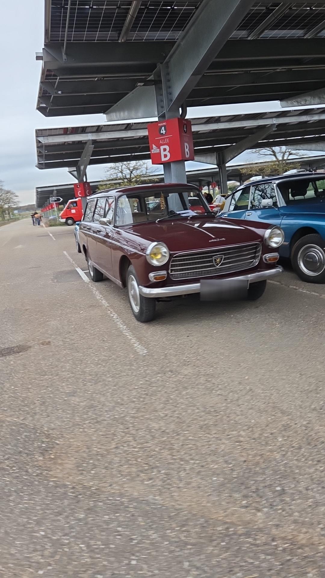 Véhicule capturé pour Époque auto 2025