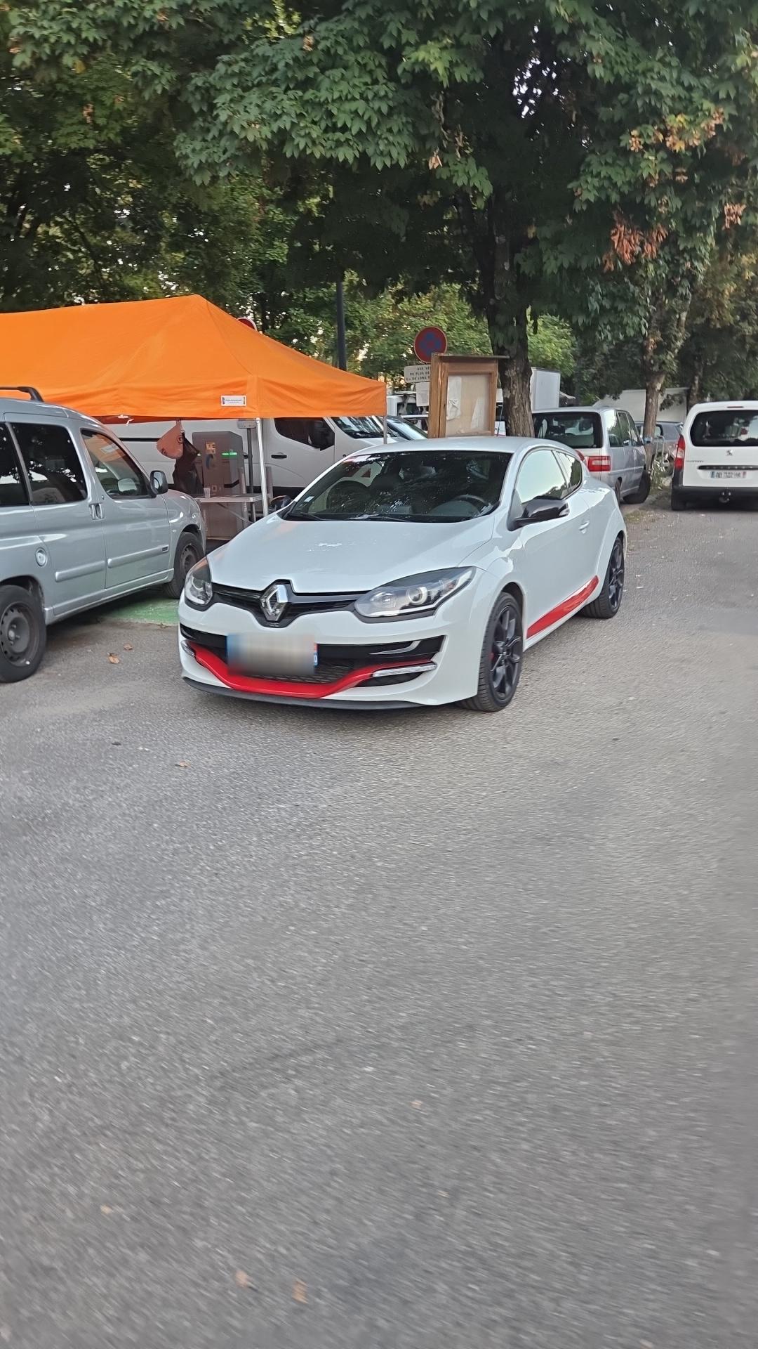 Véhicule capturé pour 24eme rallye des camisard et vhc 