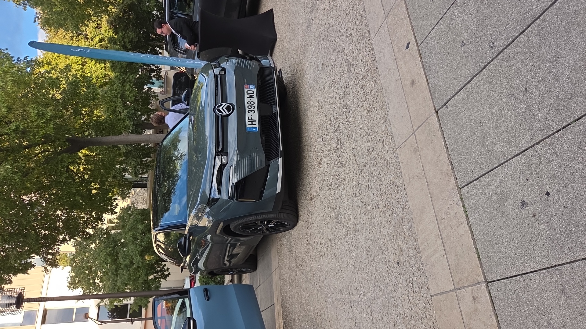 Véhicule capturé pour Le jean jauto moto