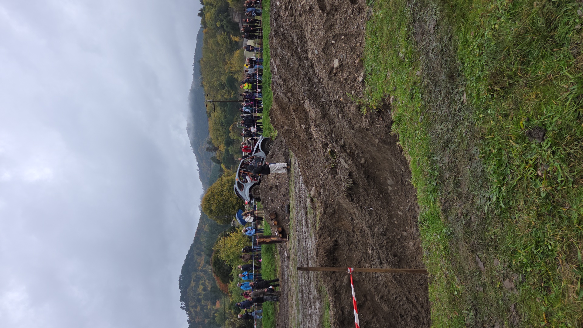 Véhicule capturé pour 4x4 en cevennes 