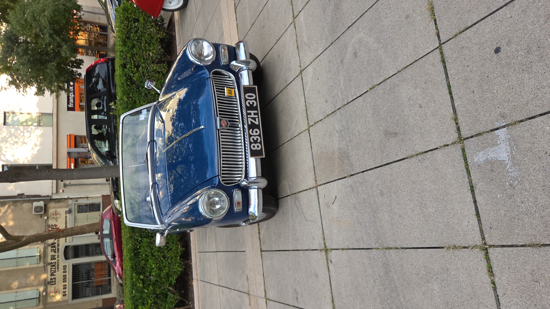 Véhicule capturé pour Le jean jauto moto