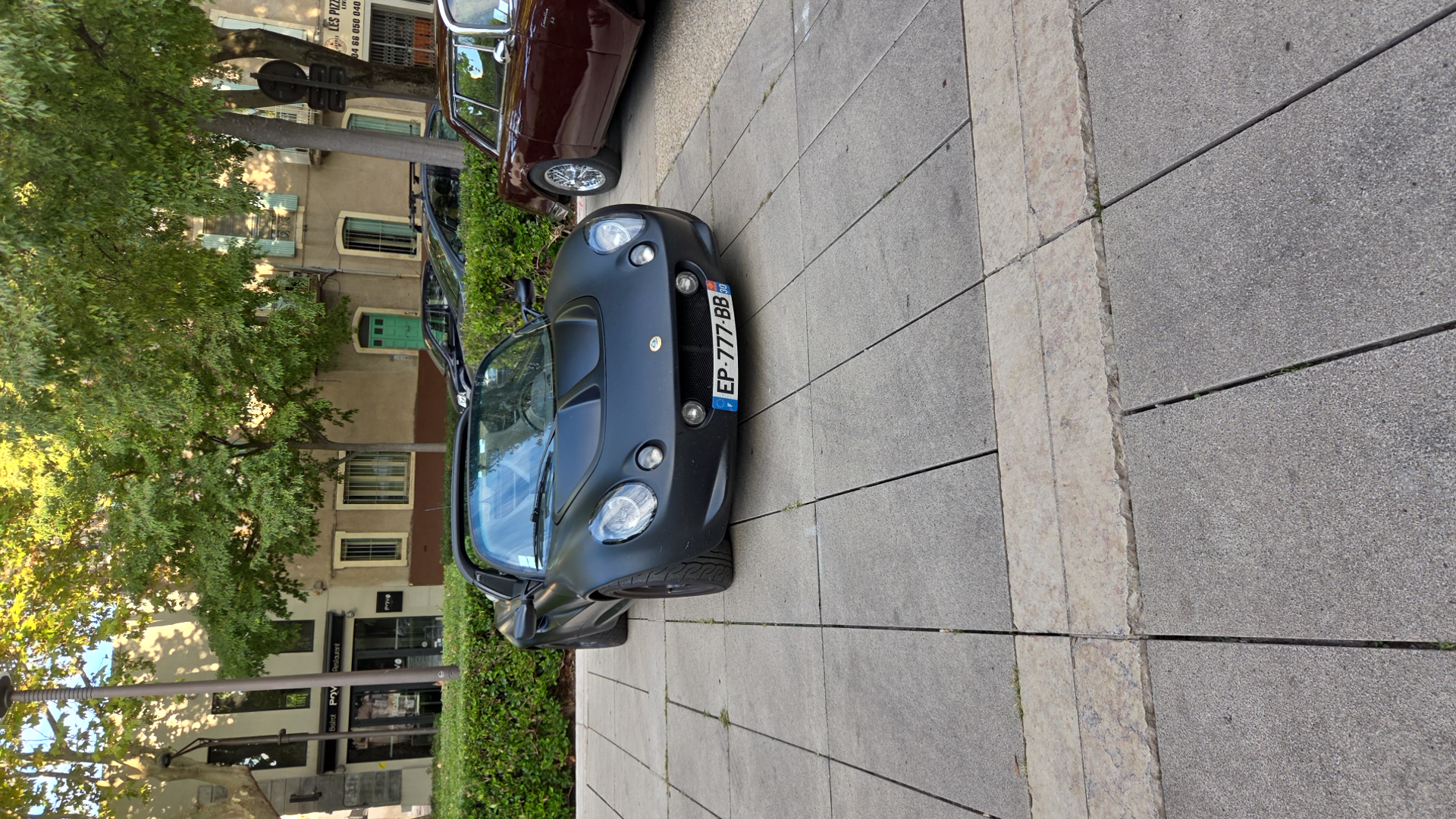 Véhicule capturé pour Le jean jauto moto