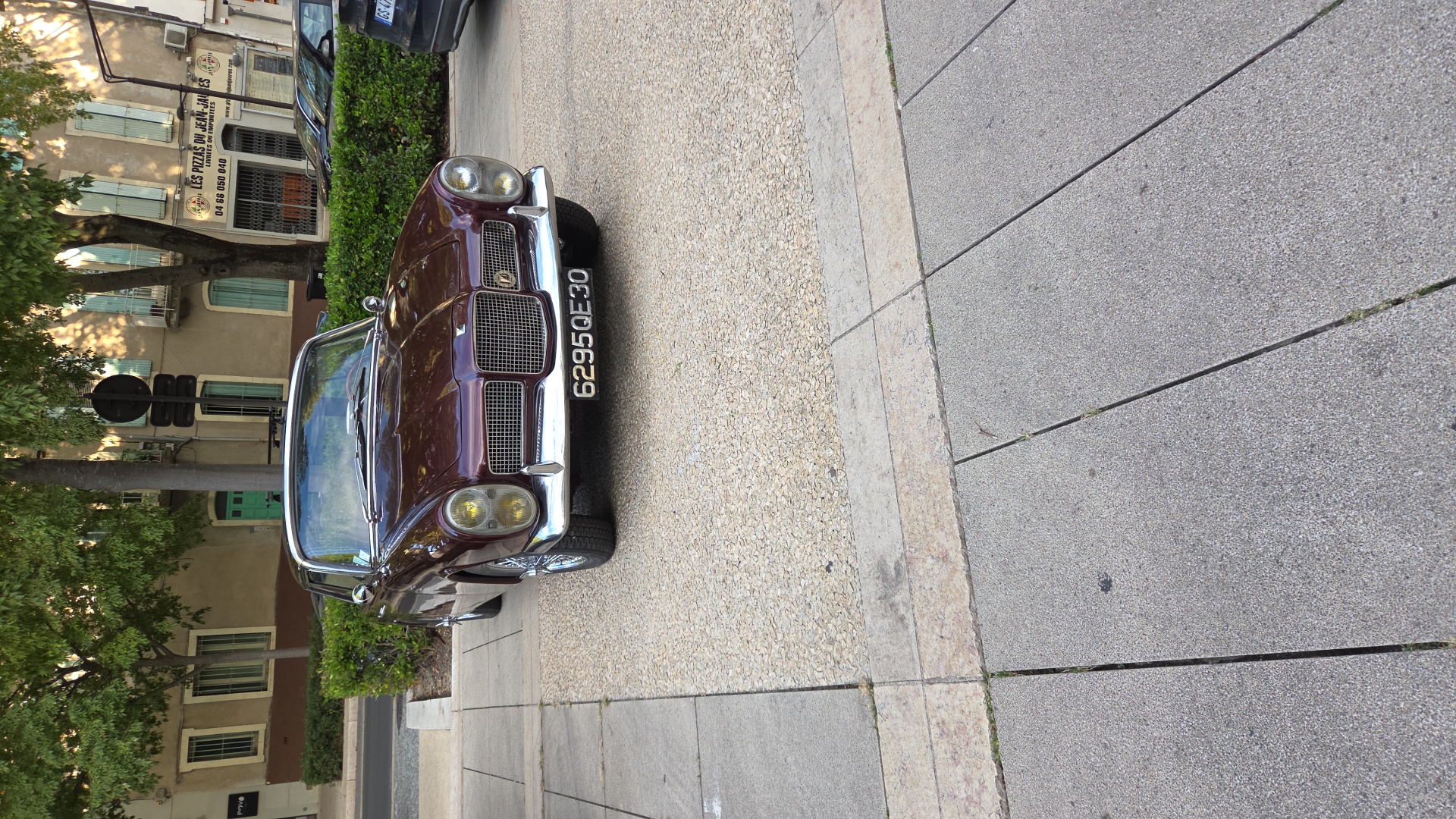 Véhicule capturé pour Le jean jauto moto