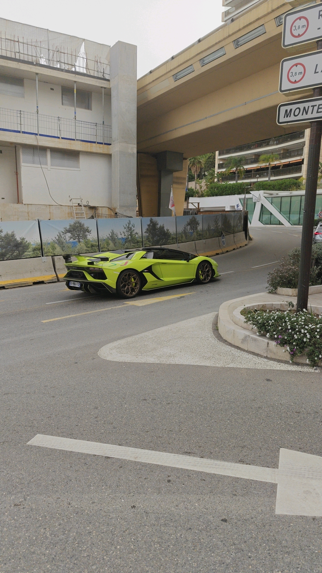 Véhicule capturé pour Top Marques Monaco