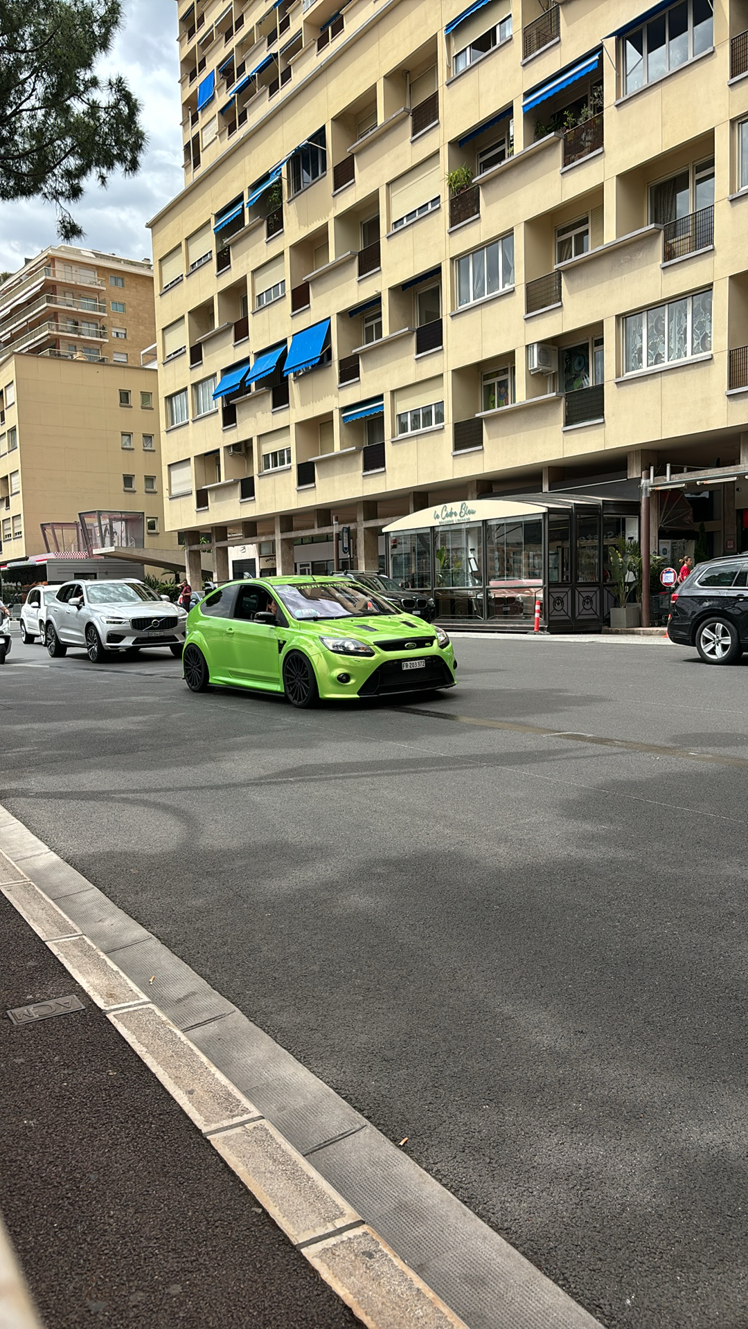 Véhicule capturé pour Top Marques Monaco