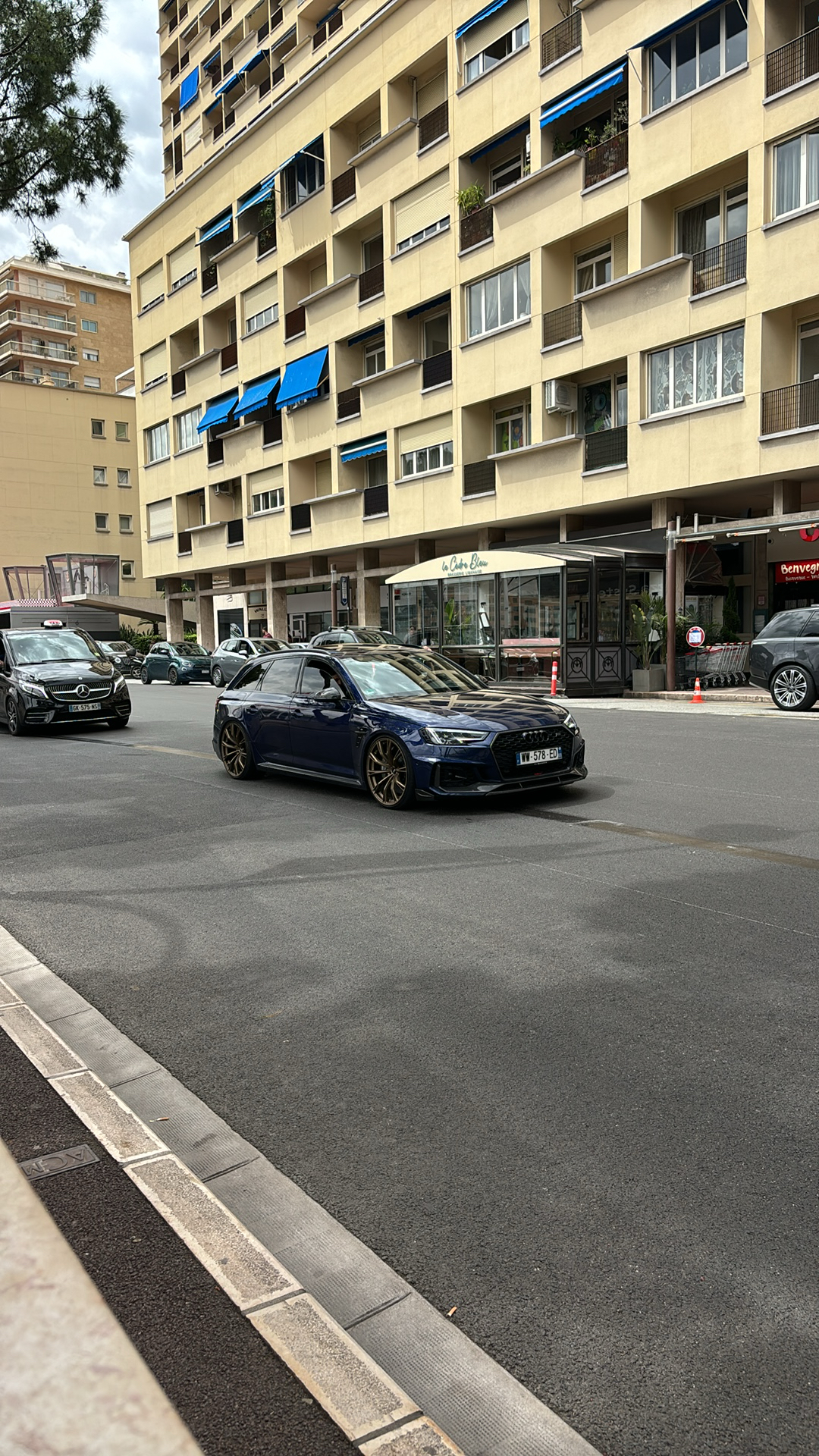 Véhicule capturé pour Top Marques Monaco