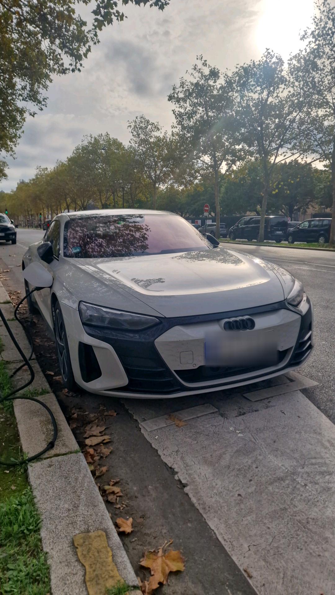 Véhicule capturé pour Mondial de l’automobile