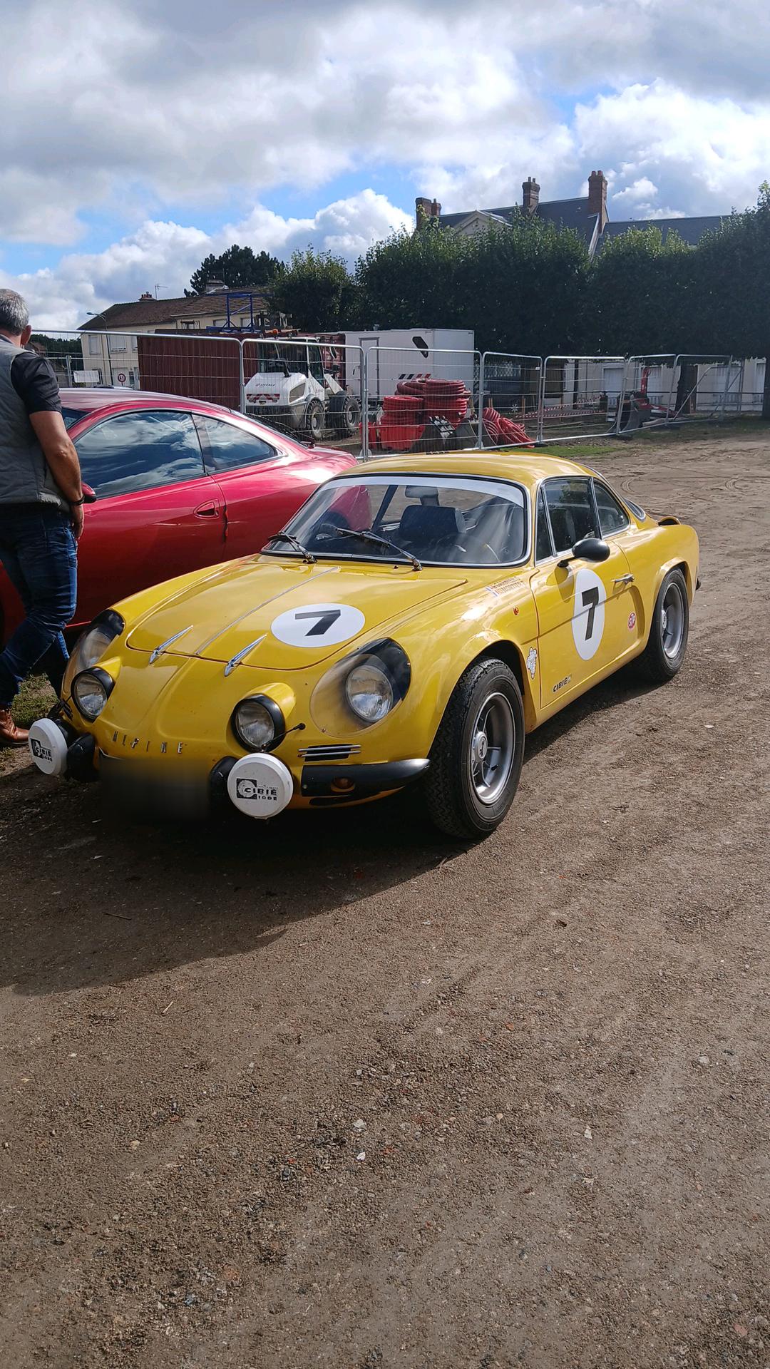 Véhicule capturé pour 7e concentration de vehicules anciens