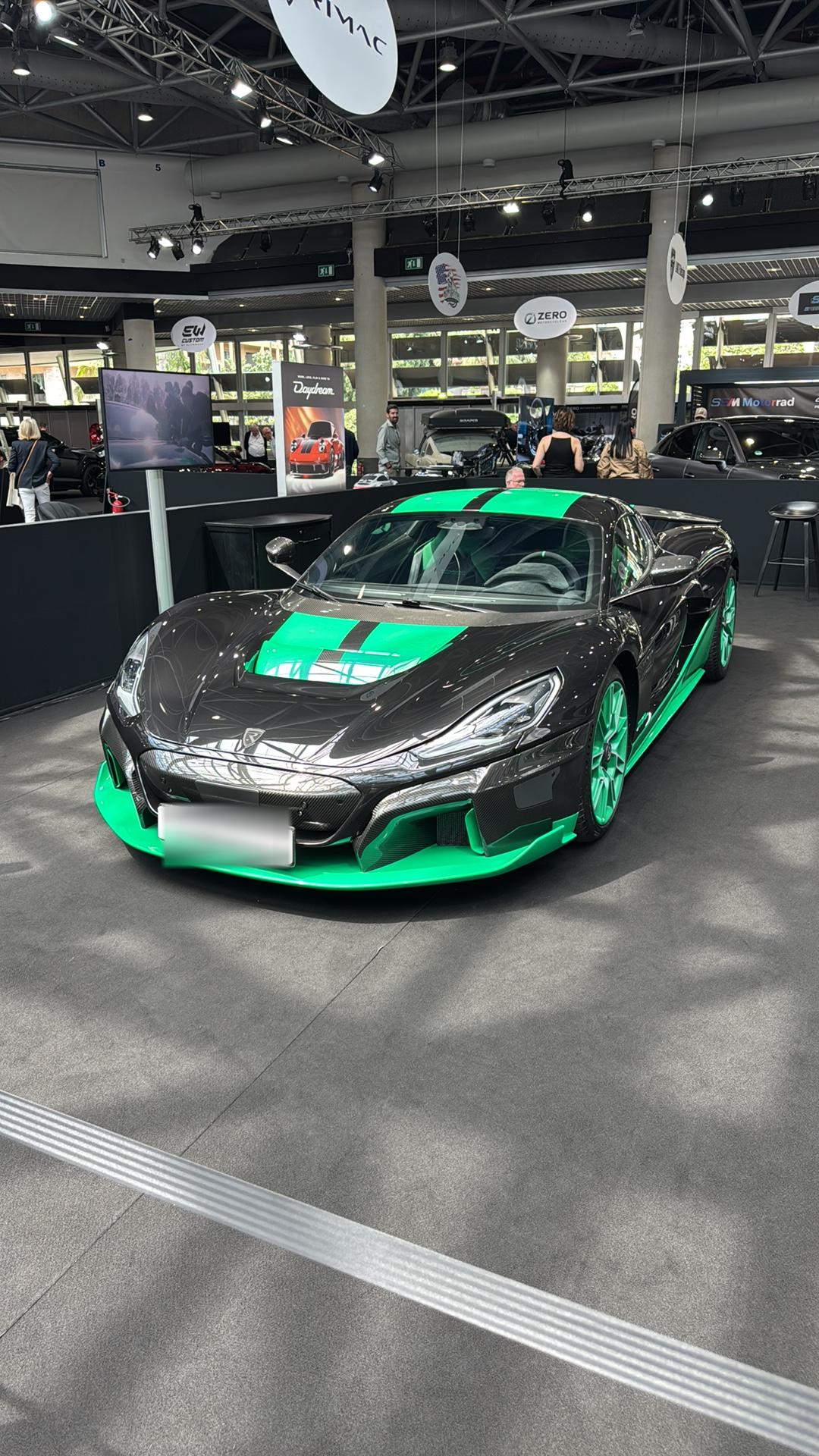 Véhicule capturé pour Top marques 2025