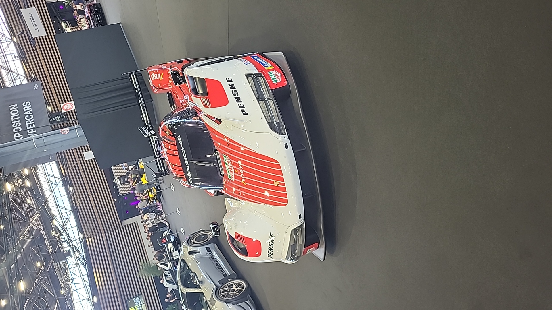 Image de Apexzero20 pour Salon automobile de lyon Véhicule capturé pour Salon automobile de lyon