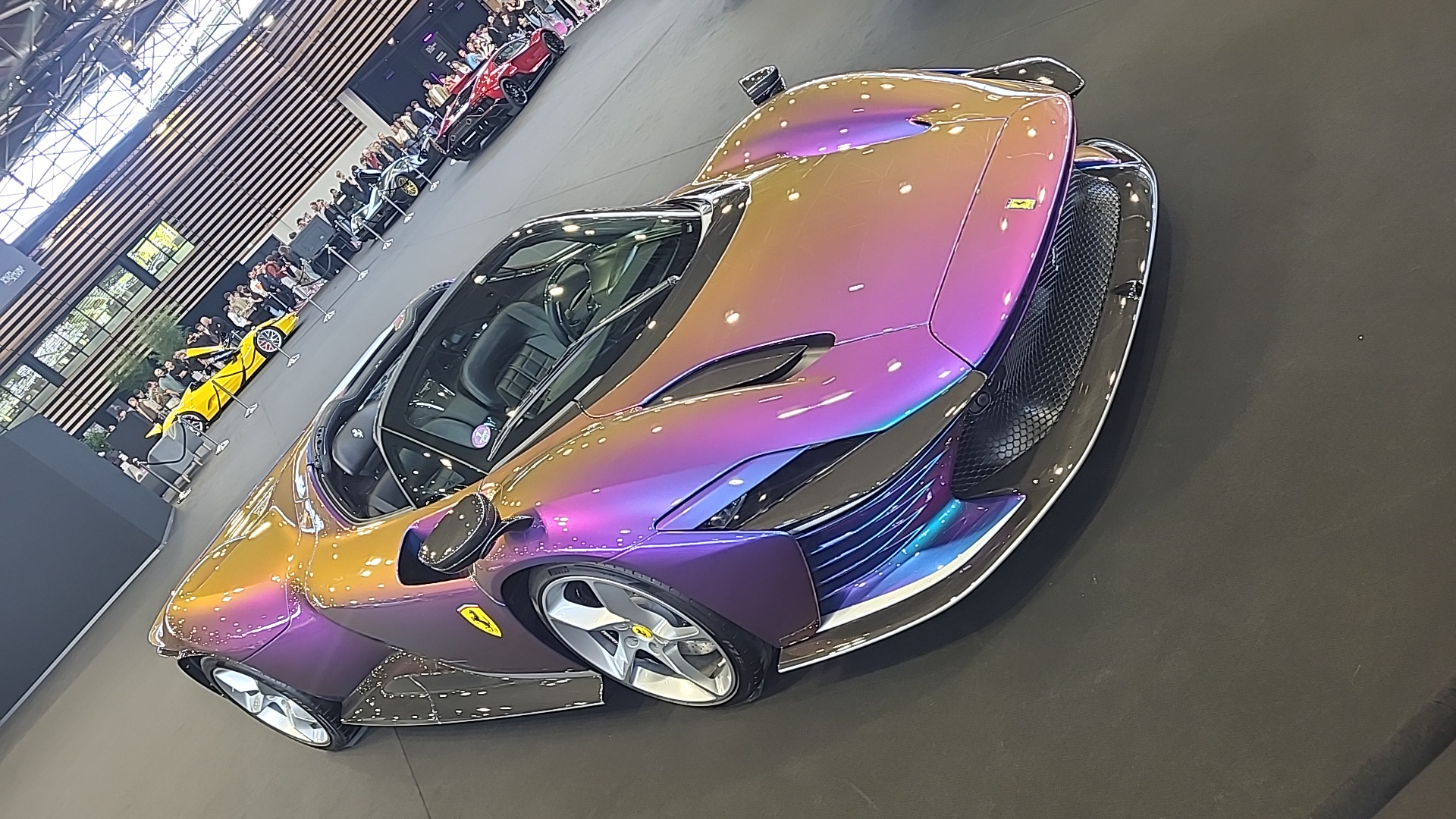 Image de Apexzero20 pour Salon automobile de lyon Véhicule capturé pour Salon automobile de lyon