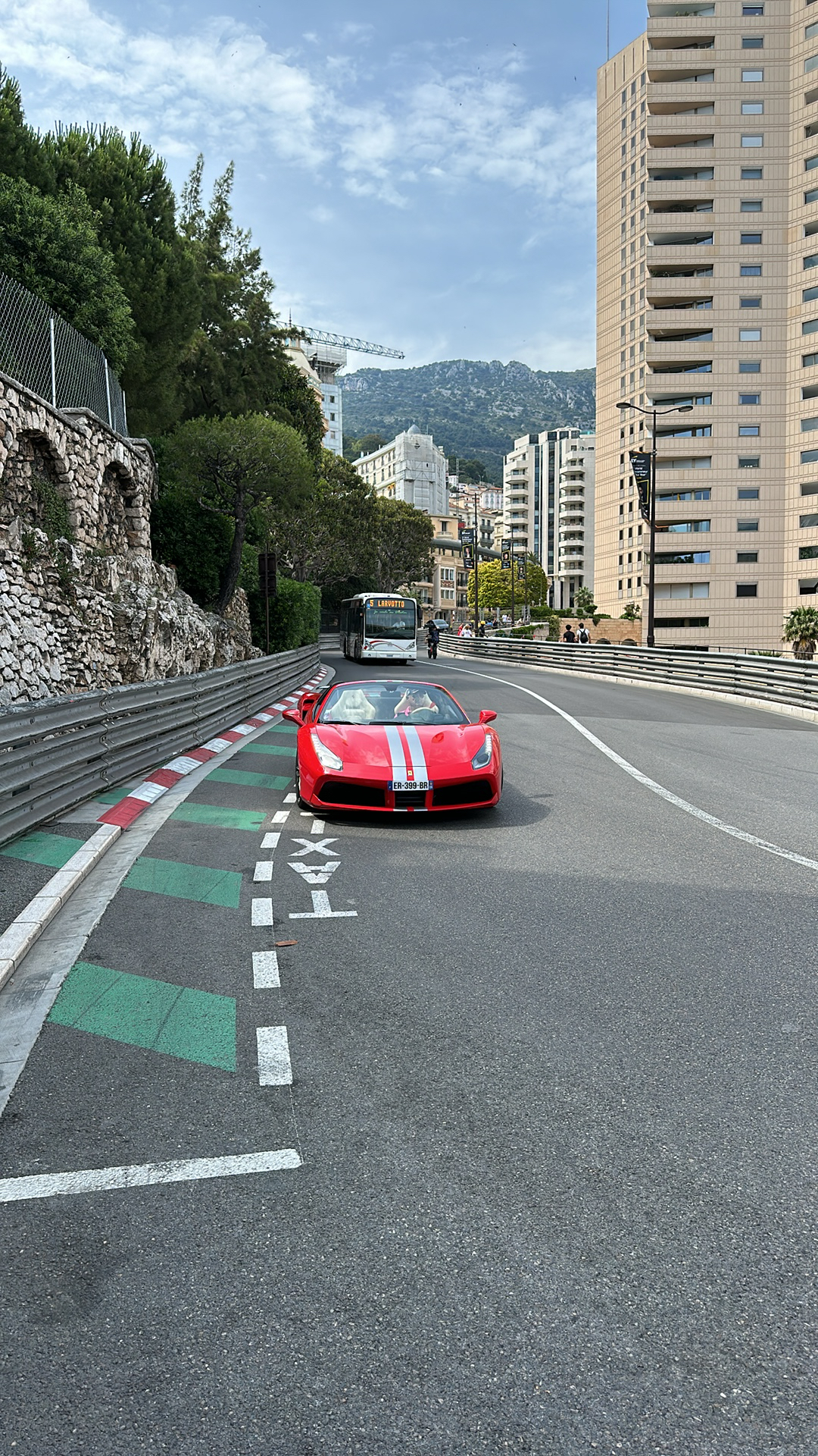 Véhicule capturé pour Top Marques Monaco