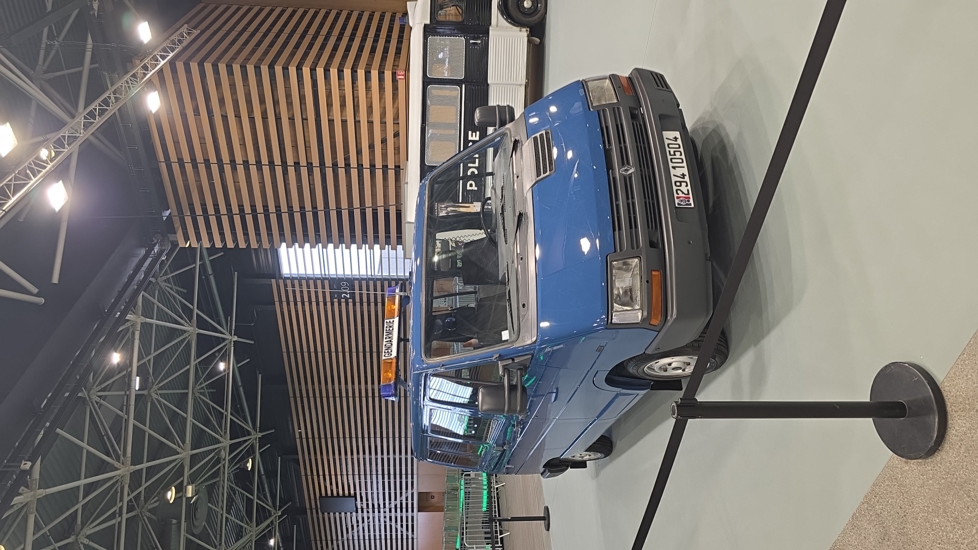 Image de Emma pour Salon automobile de lyon Véhicule capturé pour Salon automobile de lyon