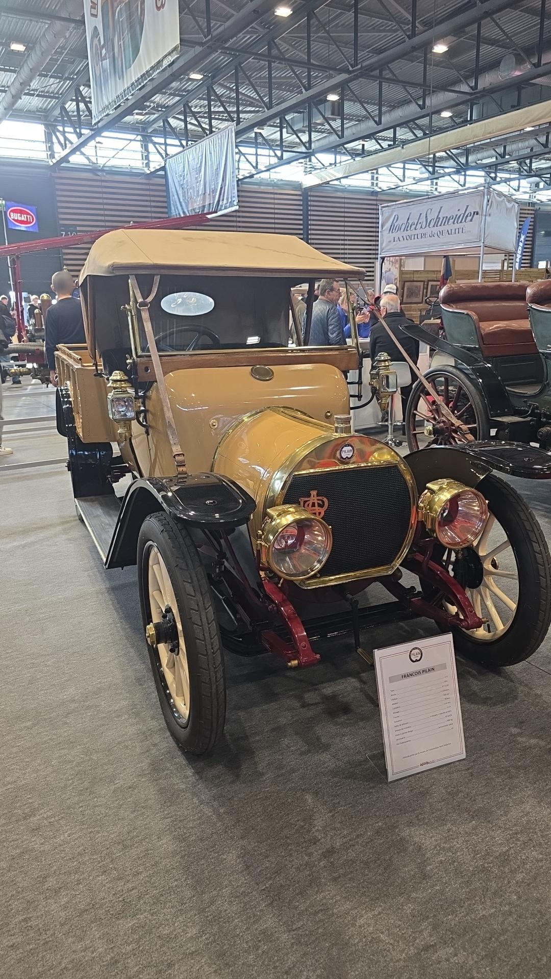 Véhicule capturé pour Époque auto 2025