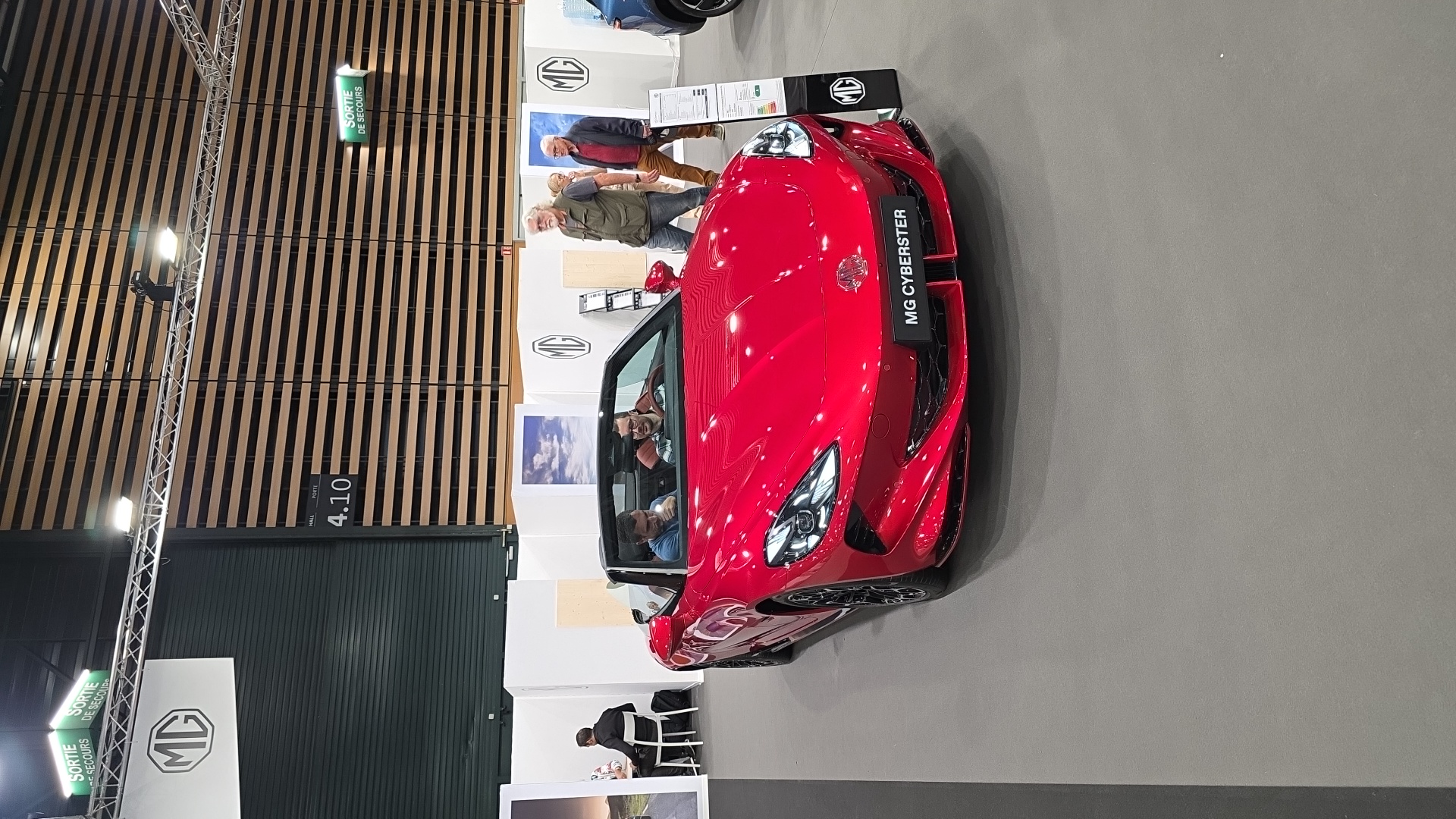 Image de Emma pour Salon automobile de lyon Véhicule capturé pour Salon automobile de lyon