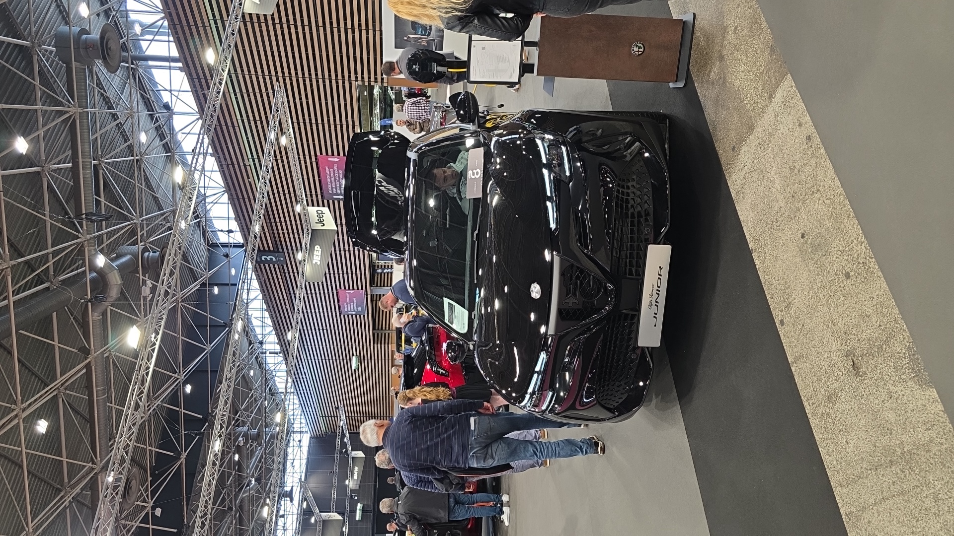 Image de Emma pour Salon automobile de lyon Véhicule capturé pour Salon automobile de lyon