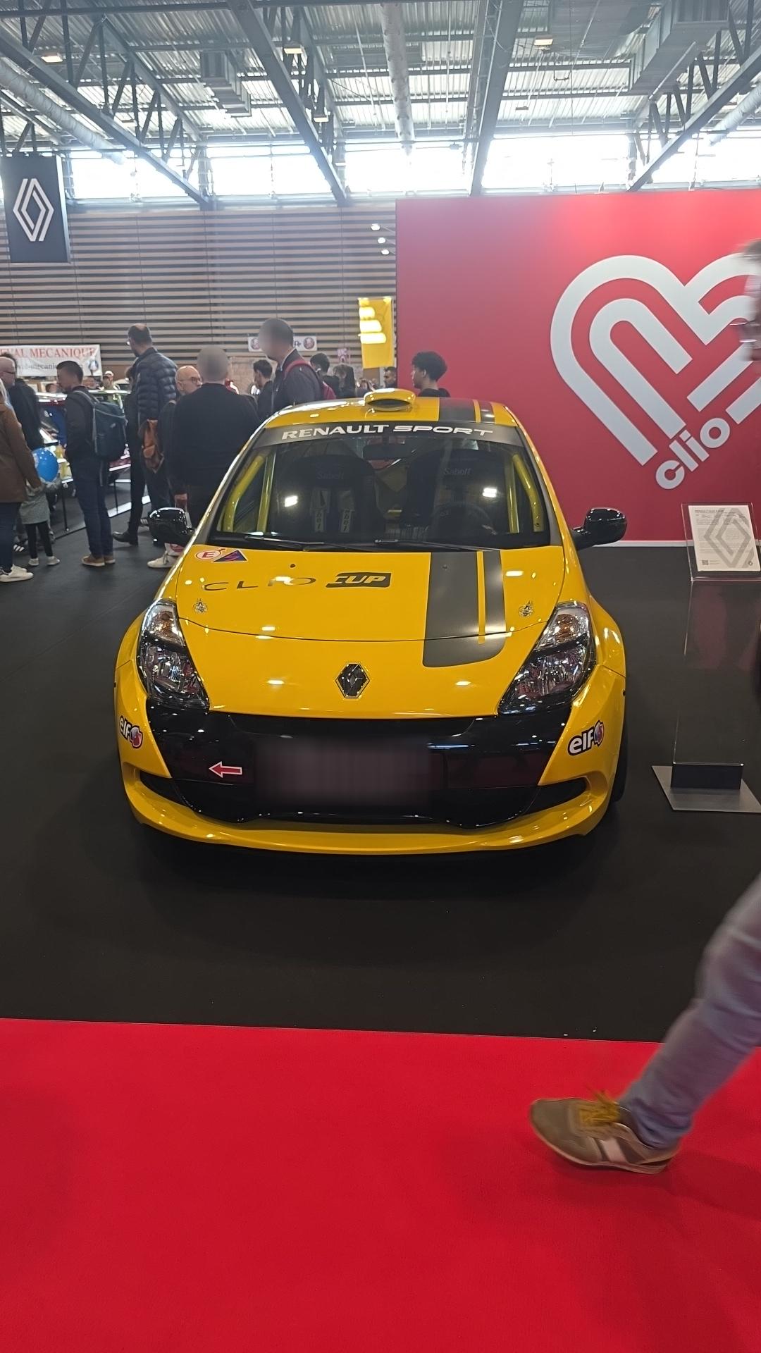 Véhicule capturé pour Époque auto 2025