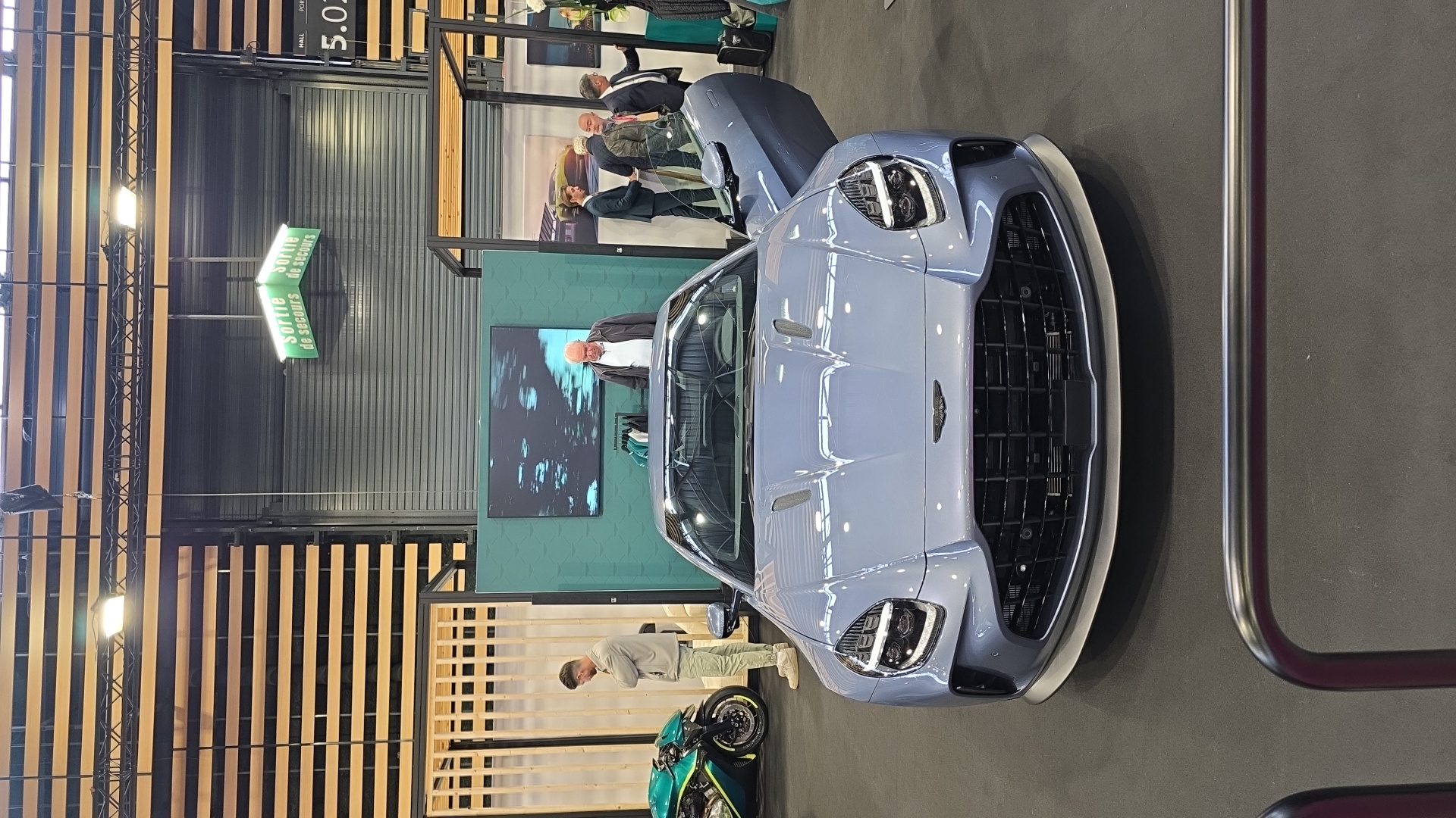 Image de Emma pour Salon automobile de lyon Véhicule capturé pour Salon automobile de lyon