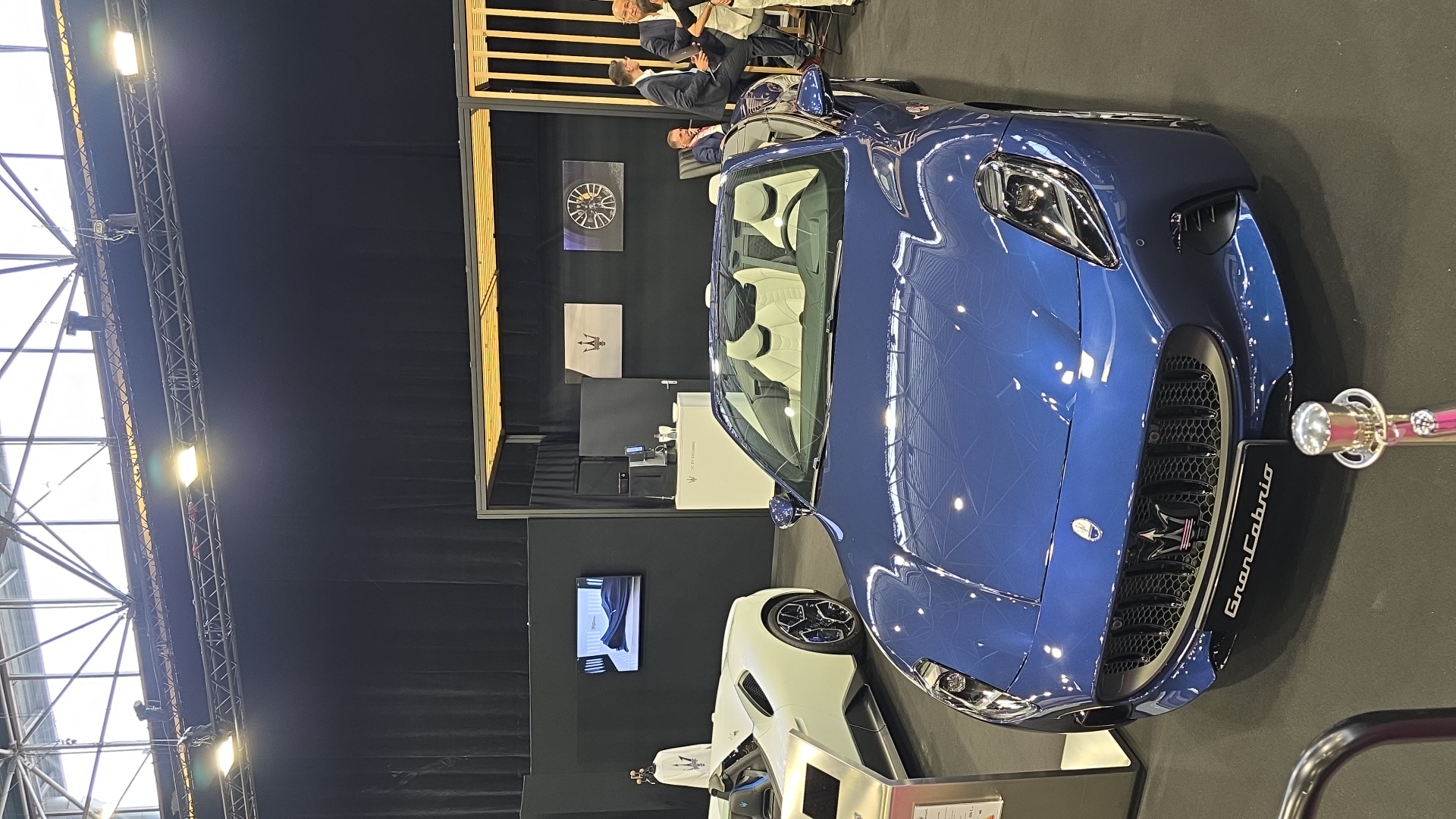 Image de Emma pour Salon automobile de lyon Véhicule capturé pour Salon automobile de lyon