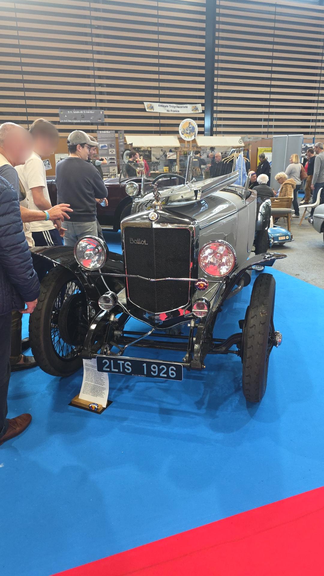 Véhicule capturé pour Époque auto 2025