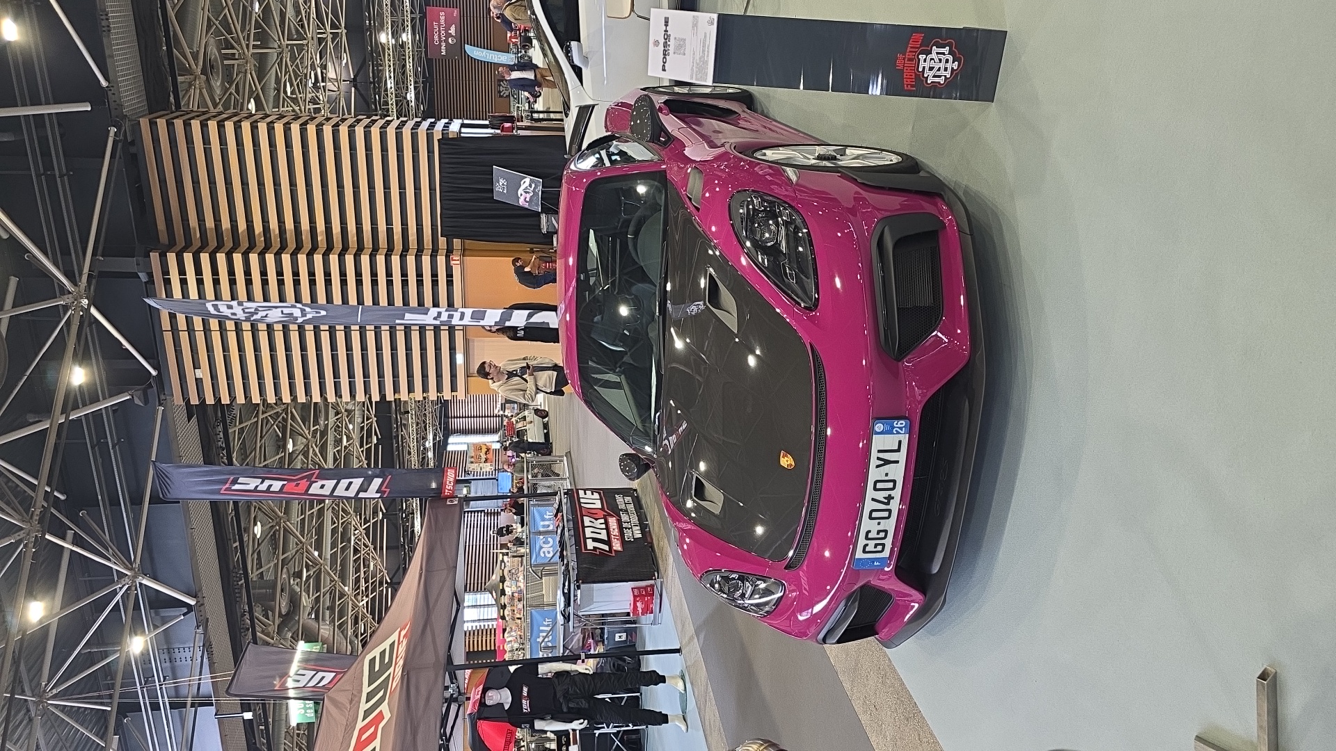 Image de Emma pour Salon automobile de lyon Véhicule capturé pour Salon automobile de lyon