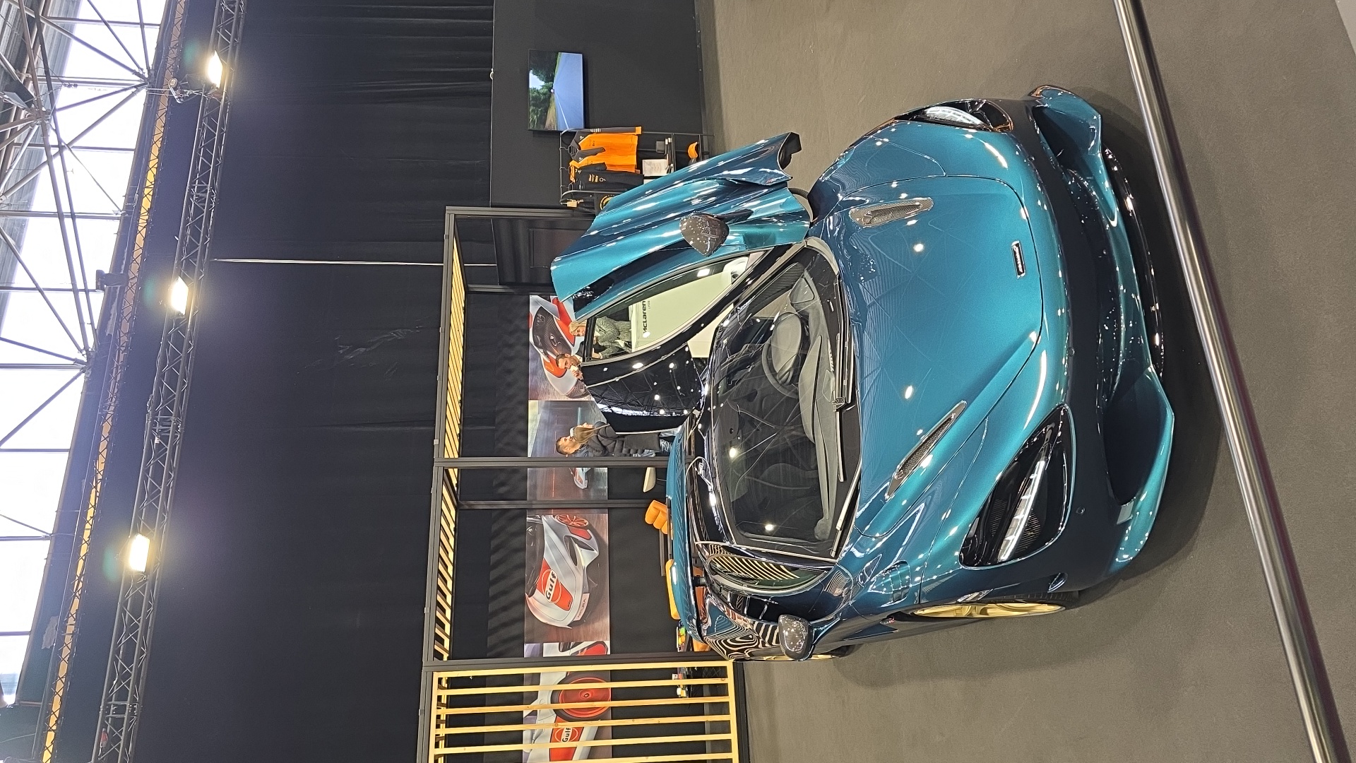 Image de Emma pour Salon automobile de lyon Véhicule capturé pour Salon automobile de lyon