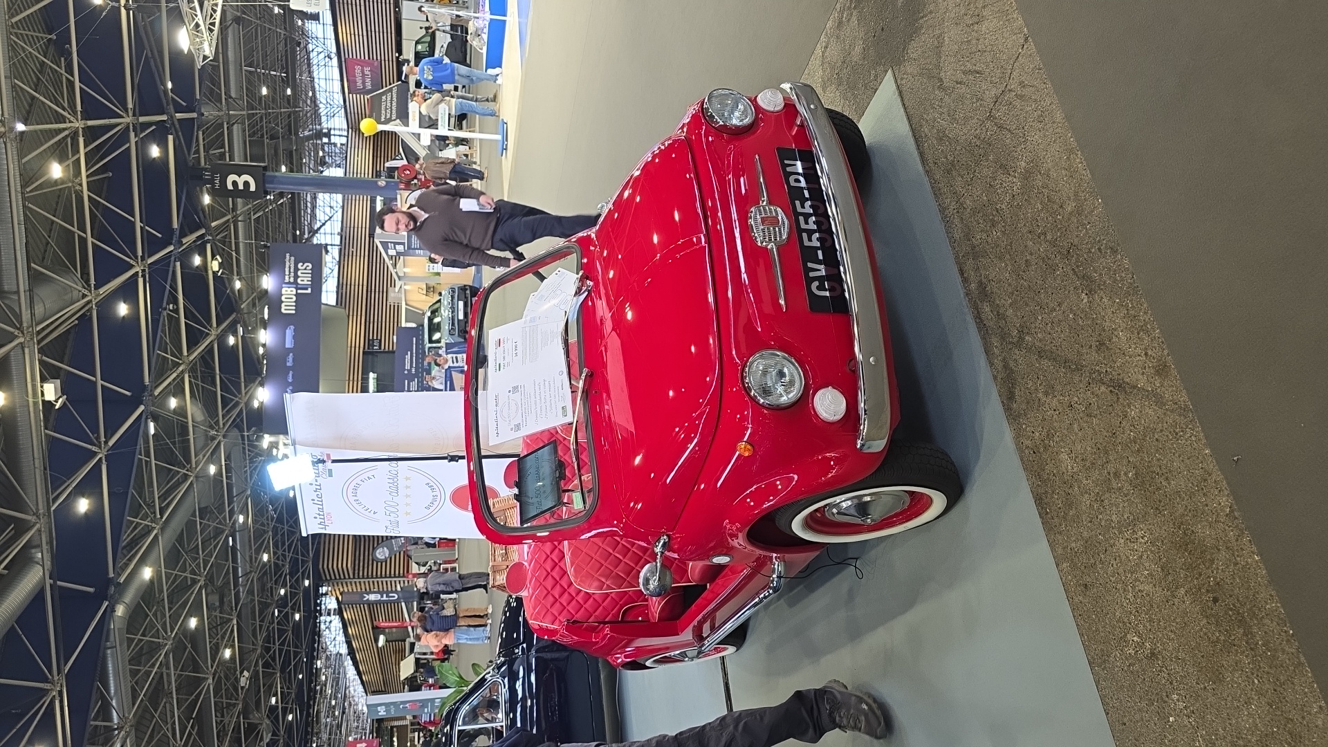 Image de Emma pour Salon automobile de lyon Véhicule capturé pour Salon automobile de lyon