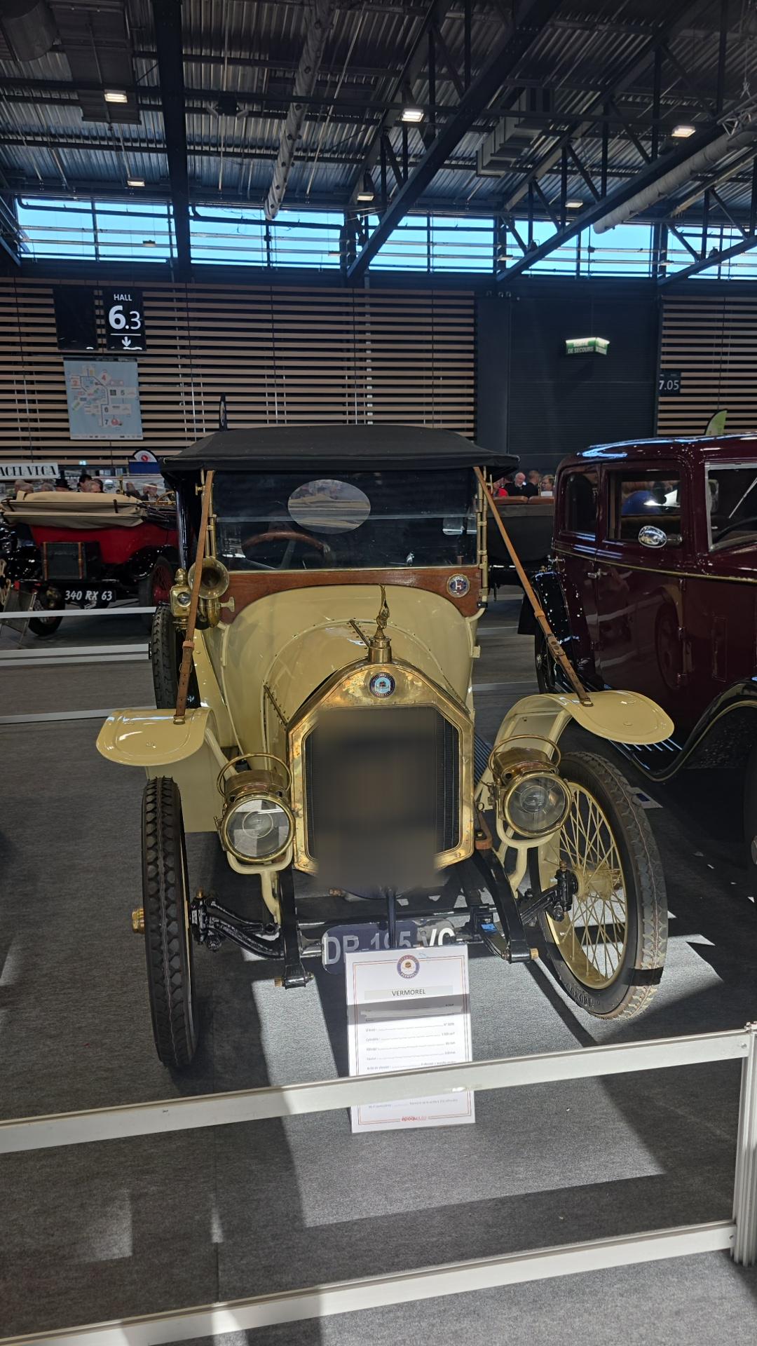 Véhicule capturé pour Époque auto 2025