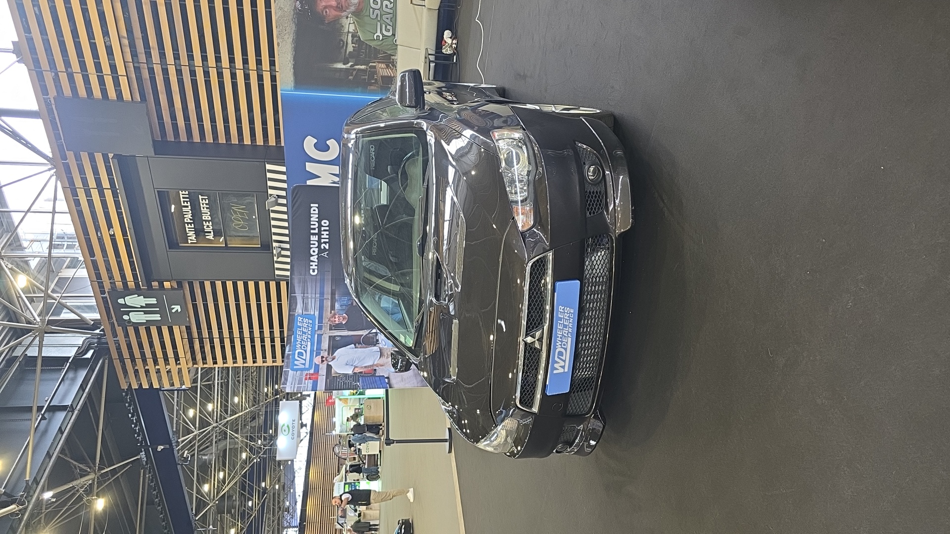 Image de Emma pour Salon automobile de lyon Véhicule capturé pour Salon automobile de lyon