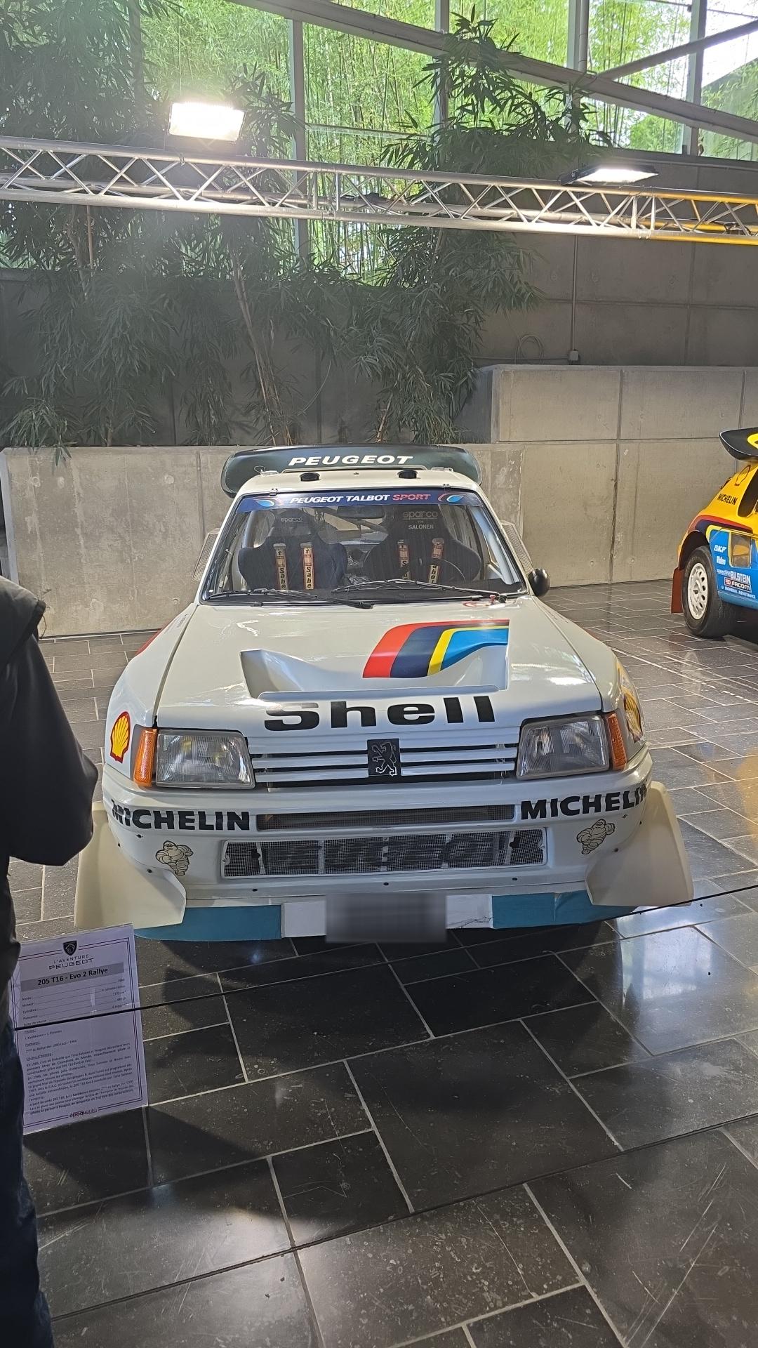 Véhicule capturé pour Époque auto 2025