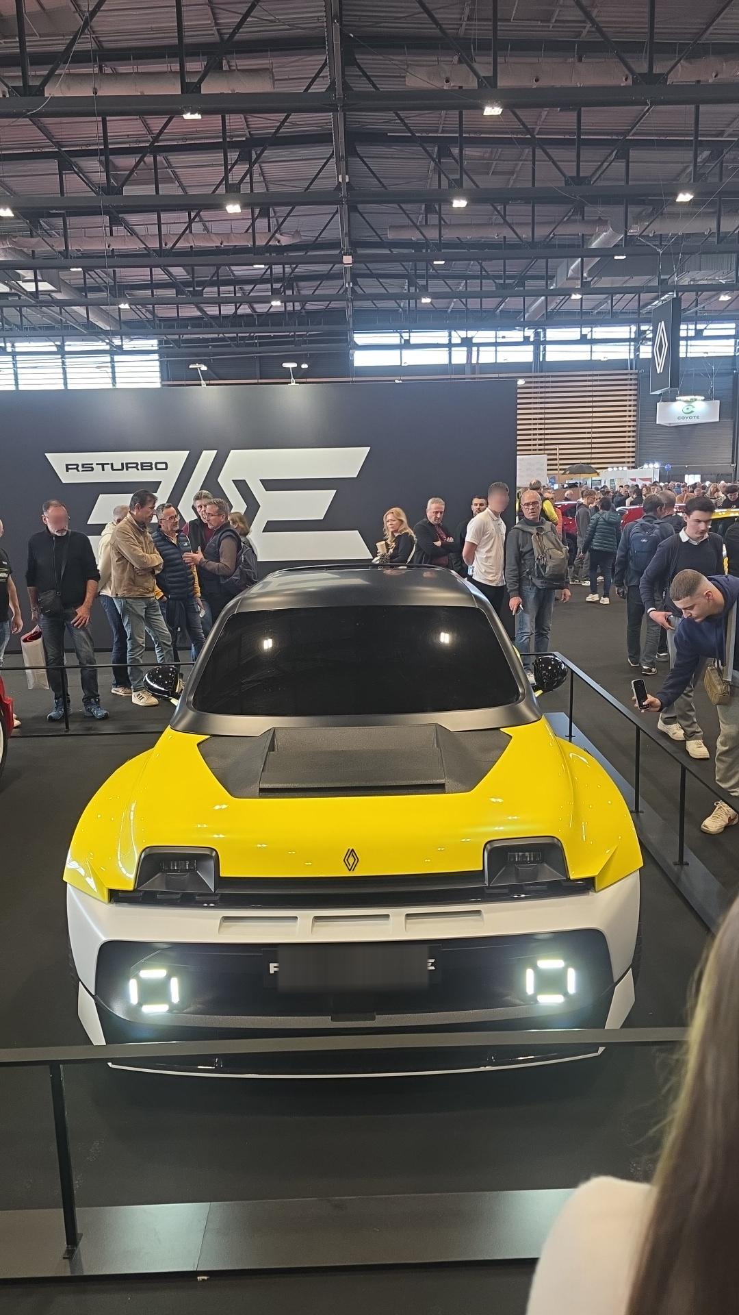 Véhicule capturé pour Époque auto 2025