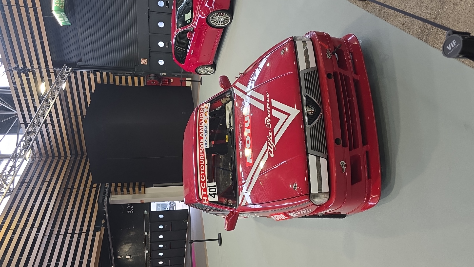 Image de Emma pour Salon automobile de lyon Véhicule capturé pour Salon automobile de lyon