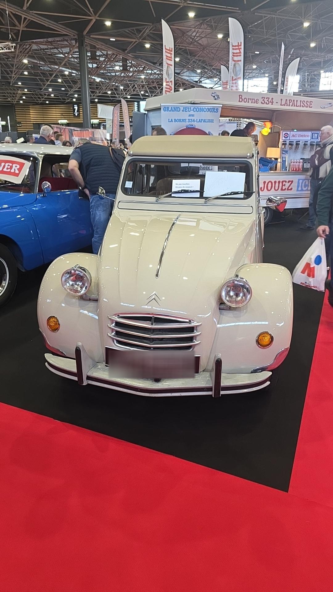 Véhicule capturé pour Époque auto 2025