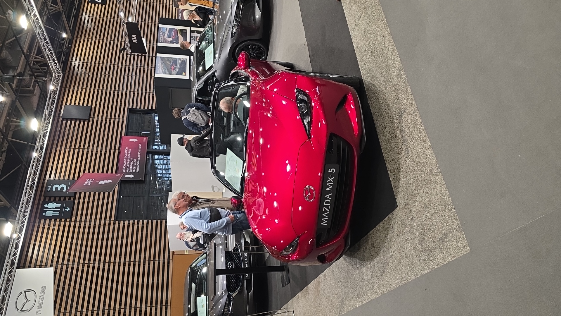 Image de Emma pour Salon automobile de lyon Véhicule capturé pour Salon automobile de lyon