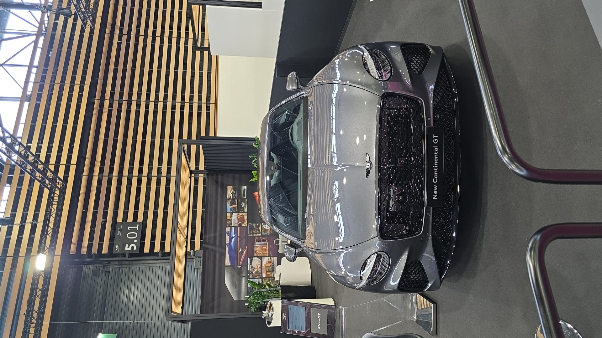 Image de Emma pour Salon automobile de lyon Véhicule capturé pour Salon automobile de lyon