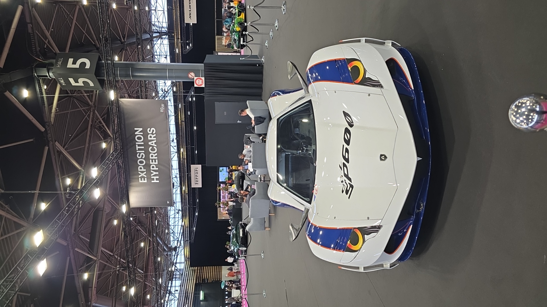 Image de Emma pour Salon automobile de lyon Véhicule capturé pour Salon automobile de lyon