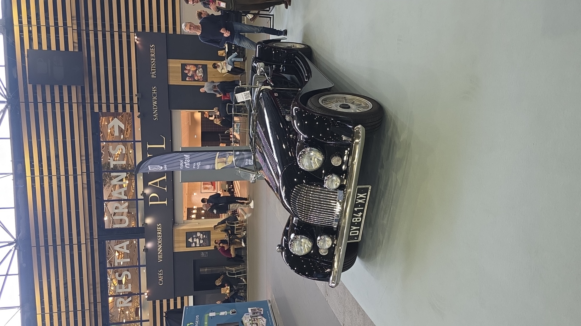 Image de Emma pour Salon automobile de lyon Véhicule capturé pour Salon automobile de lyon