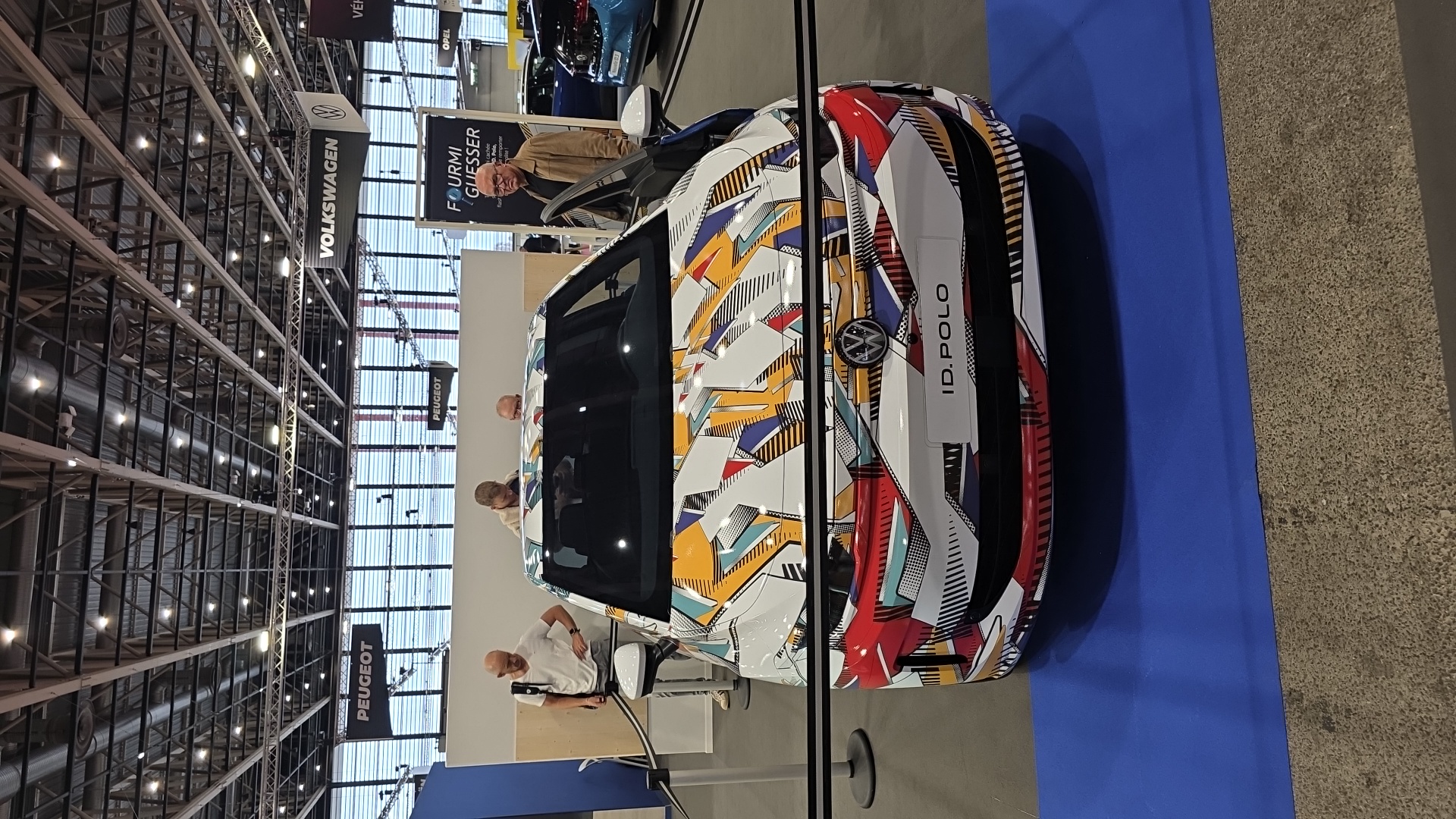 Image de Emma pour Salon automobile de lyon Véhicule capturé pour Salon automobile de lyon