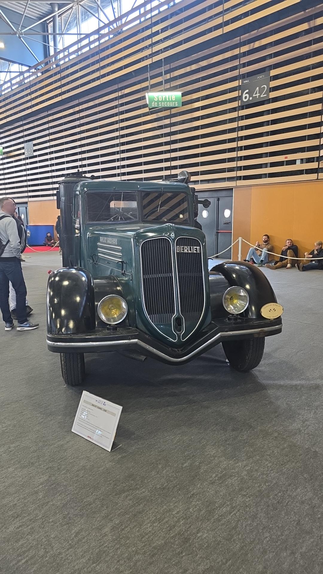 Véhicule capturé pour Époque auto 2025