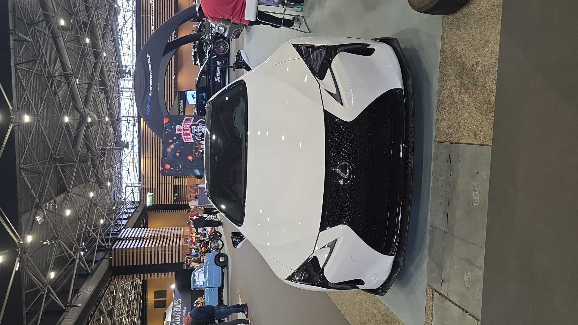 Image de Emma pour Salon automobile de lyon Véhicule capturé pour Salon automobile de lyon