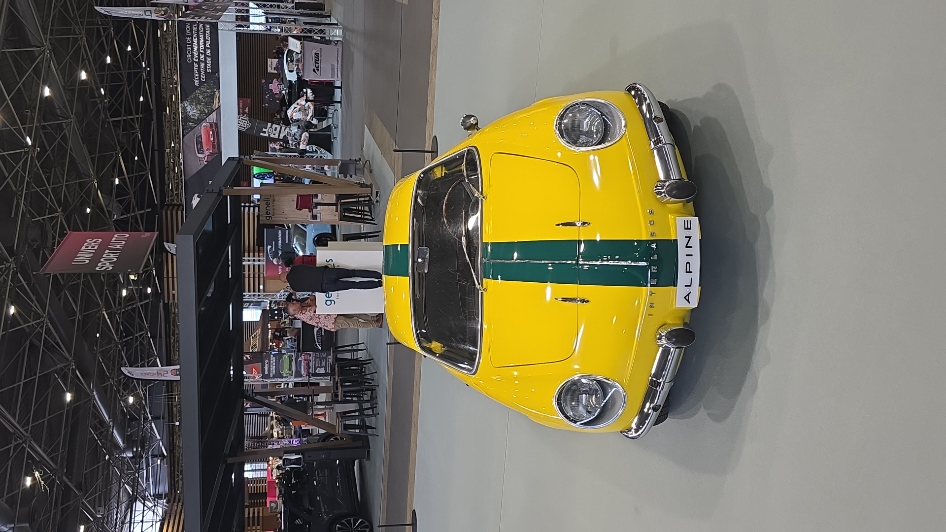 Image de Emma pour Salon automobile de lyon Véhicule capturé pour Salon automobile de lyon