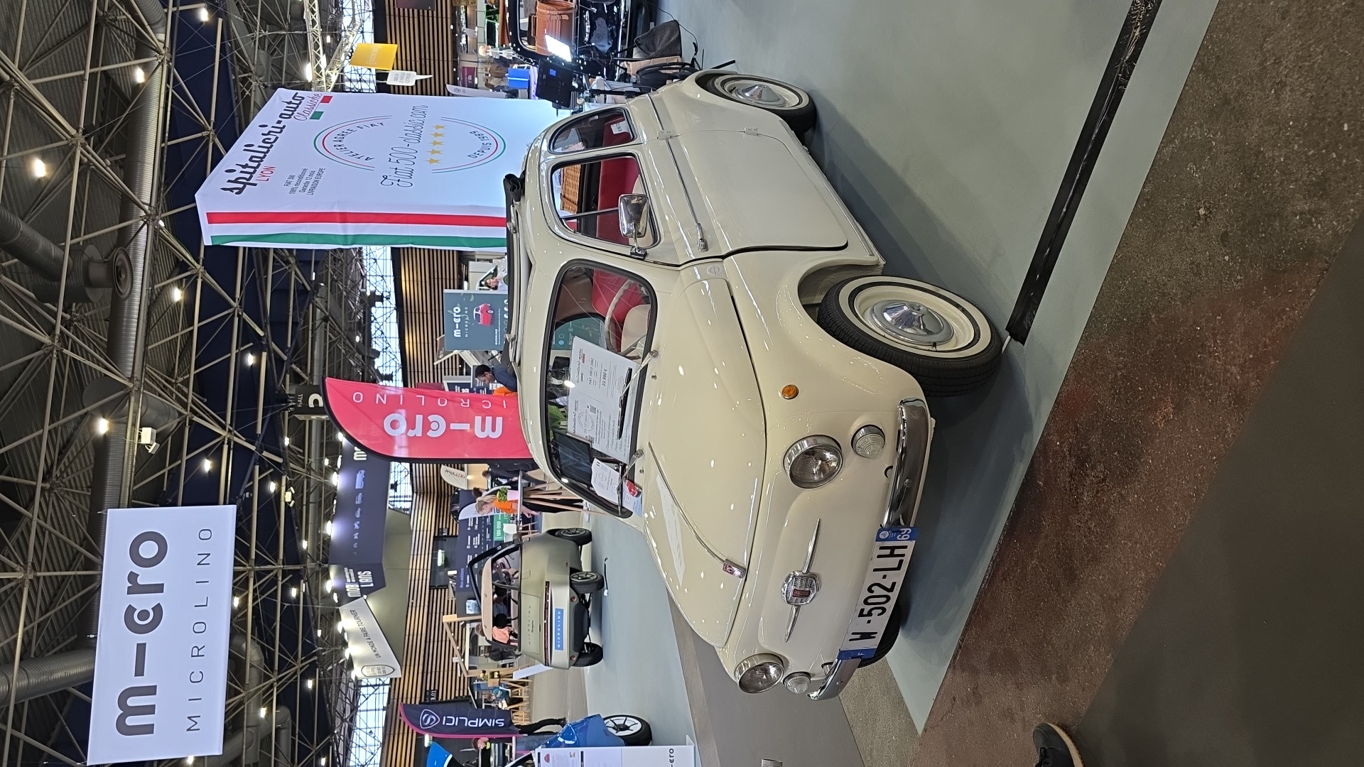 Image de Emma pour Salon automobile de lyon Véhicule capturé pour Salon automobile de lyon