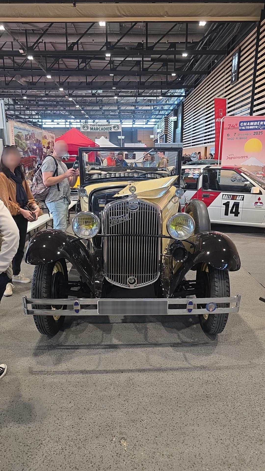 Véhicule capturé pour Époque auto 2025