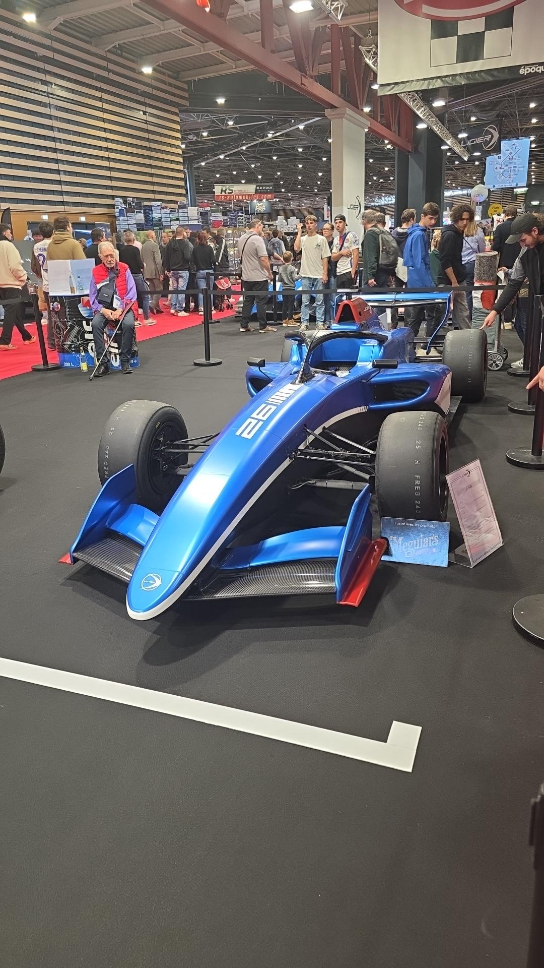 Véhicule capturé pour Époque auto 2025