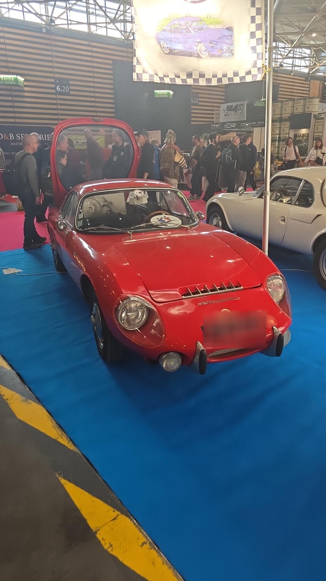 Véhicule capturé pour Époque auto 2025