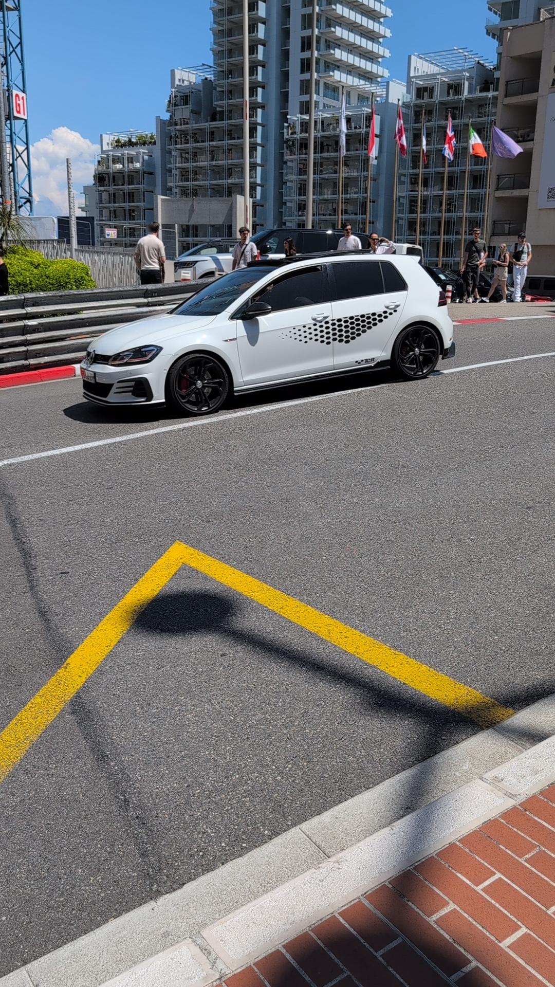 Véhicule capturé pour Top marques 2025
