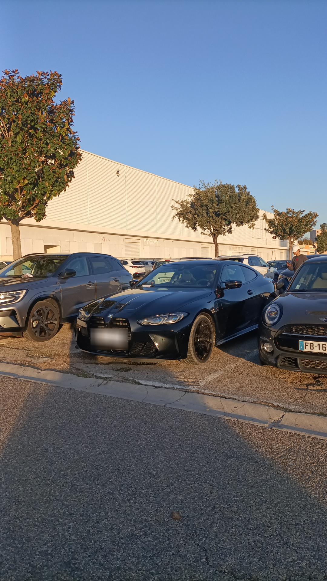 Véhicule capturé pour Salon de l'auto marseille